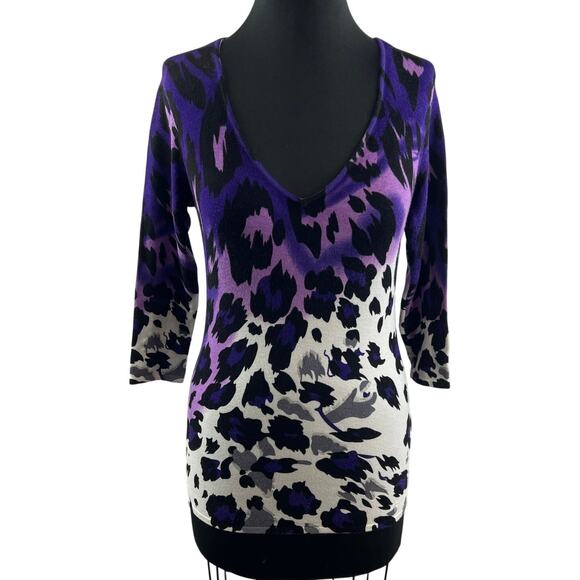 CACHE Purple Black White Animal Print Leopard 3/4 Sleeve Knit Top XS NEW - Picture 1 of 7